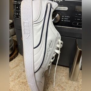 Puma White Leather Sneakers with Navy Formstrip